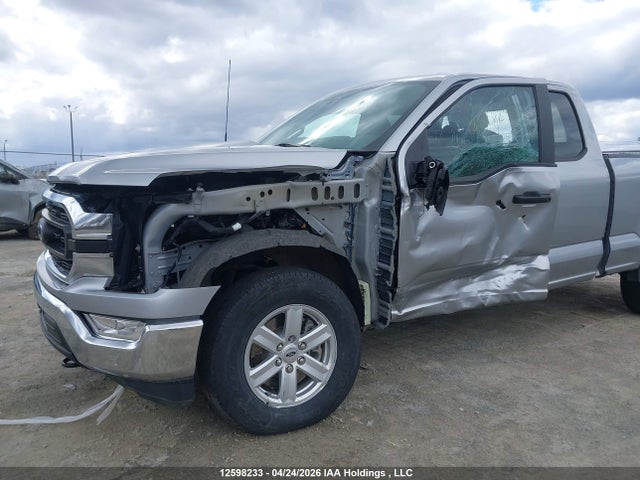 12598233 :رقم المزاد ، 1FTEX1EB7NFB62682 vin ، 2022 Ford F-150 Xlt مزاد بيع