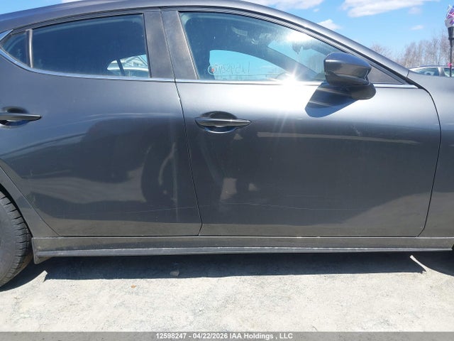 2020 Mazda 3 მანქანა იყიდება აუქციონზე, vin: JM1BPALM0L1152707, აუქციონის ნომერი: 12598247