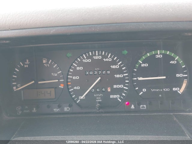 1992 Volkswagen Eurovan Cv Camper მანქანა იყიდება აუქციონზე, vin: WV2PC0709NH001752, აუქციონის ნომერი: 12598260