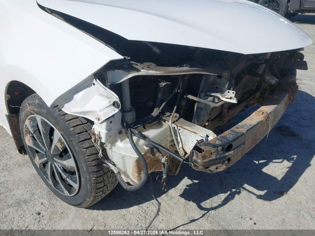 2015 Toyota Corolla S მანქანა იყიდება აუქციონზე, vin: 2T1BURHEXFC331362, აუქციონის ნომერი: 12598262