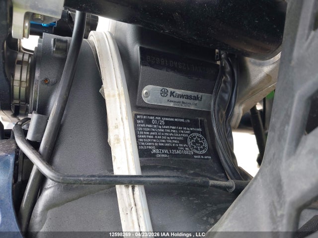 12598269 :رقم المزاد ، JKBZXVL12SA018829 vin ، 2025 Kawasaki Zx1002 L مزاد بيع