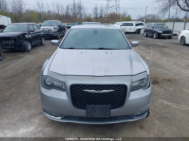 Продажа на аукционе авто 2015 Chrysler 300 S, vin: 2C3CCABG3FH867650, номер лота: 12598274