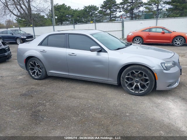 Продажа на аукционе авто 2015 Chrysler 300 S, vin: 2C3CCABG3FH867650, номер лота: 12598274