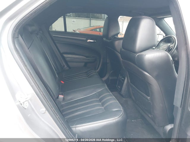 Продажа на аукционе авто 2015 Chrysler 300 S, vin: 2C3CCABG3FH867650, номер лота: 12598274