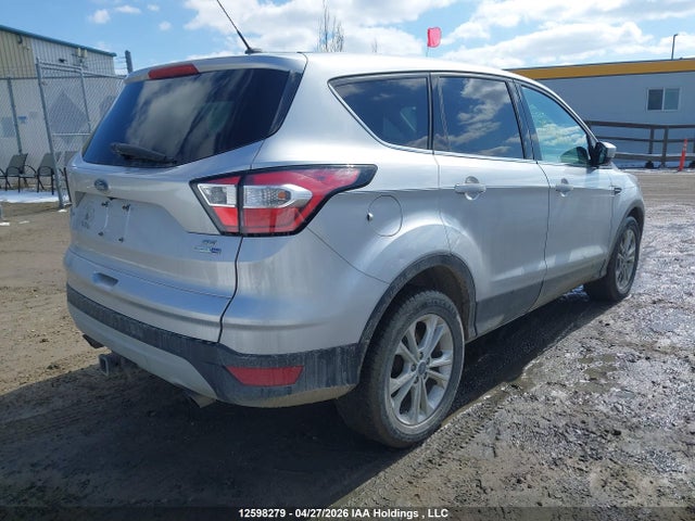 Продажа на аукционе авто 2017 Ford Escape Se, vin: 1FMCU9G94HUE99718, номер лота: 12598279