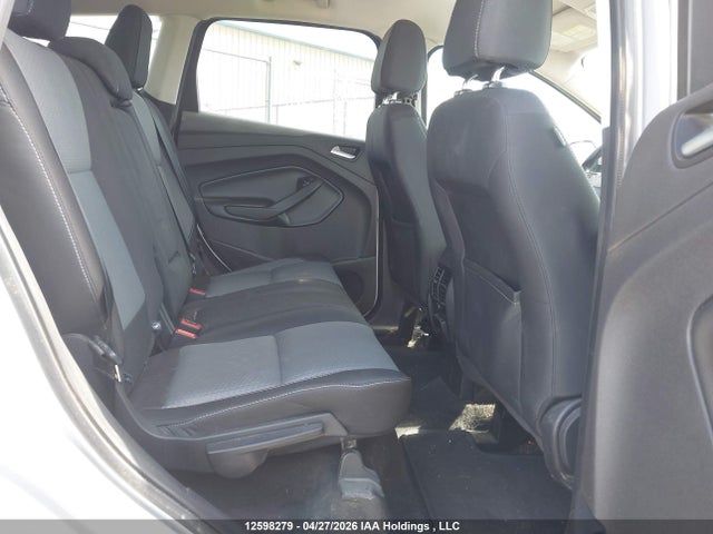 Продажа на аукционе авто 2017 Ford Escape Se, vin: 1FMCU9G94HUE99718, номер лота: 12598279
