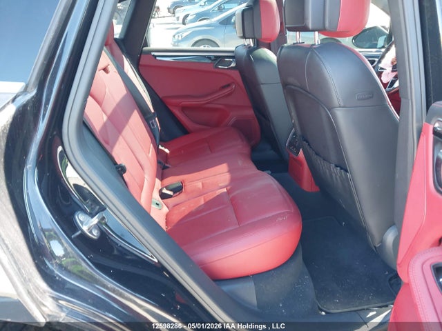 WP1AB2A52GLB42023 Porsche MACAN S