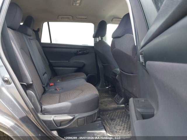 5TDBZRBH4LS514389 Toyota Highlander Le