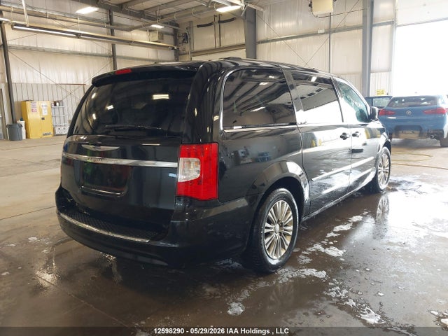 2015 Chrysler Town & Country Touring L მანქანა იყიდება აუქციონზე, vin: 2C4RC1CG6FR519372, აუქციონის ნომერი: 12598290