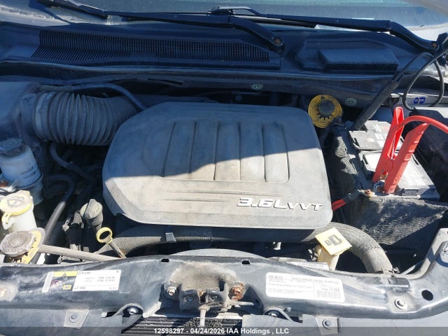 2C4RDGBGXFR723271 Dodge Grand Caravan Se/sxt