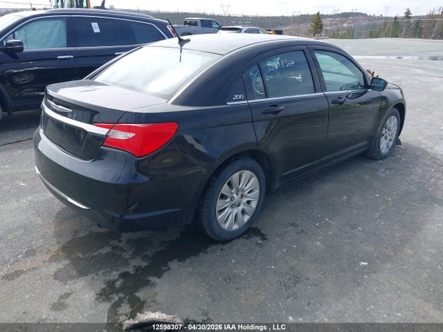Продажа на аукционе авто 2014 Chrysler 200 Lx, vin: 1C3CCBAB6EN202131, номер лота: 12598307