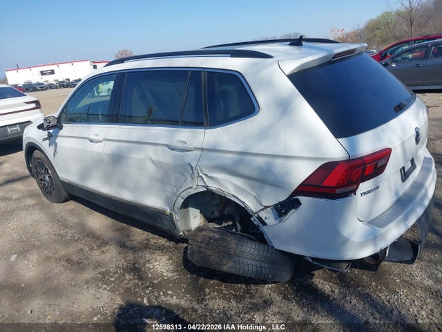 3VV2B7AX7JM020379 Volkswagen Tiguan Se/sel