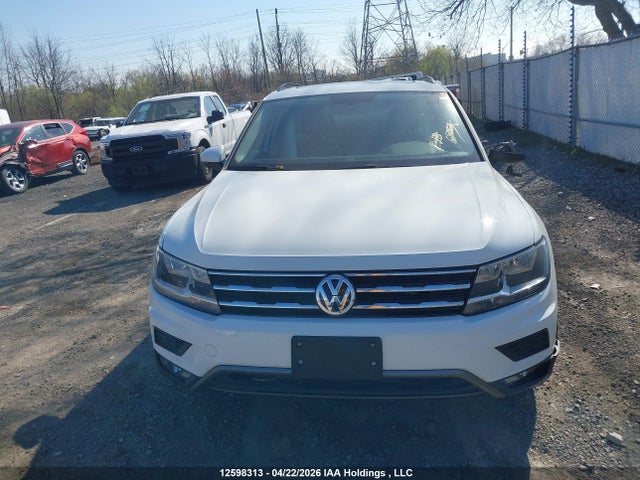 3VV2B7AX7JM020379 Volkswagen Tiguan Se/sel