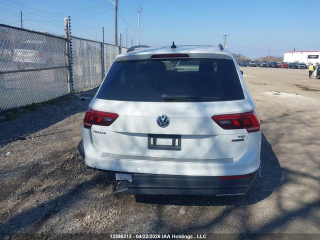 3VV2B7AX7JM020379 Volkswagen Tiguan Se/sel