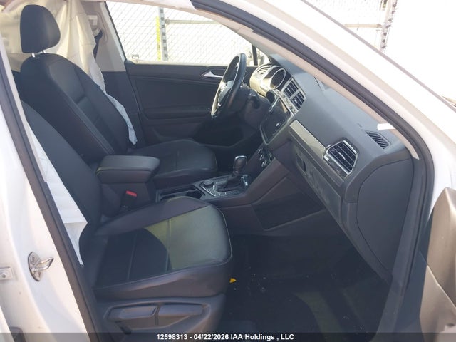 3VV2B7AX7JM020379 Volkswagen Tiguan Se/sel