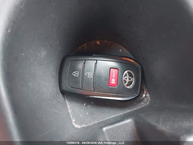 2023 Toyota Corolla Cross Hybrid Se მანქანა იყიდება აუქციონზე, vin: 7MUFBABG3PV003542, აუქციონის ნომერი: 12598316