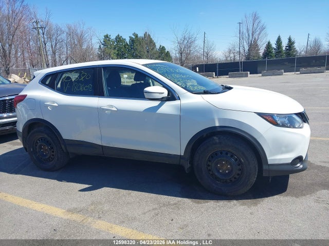 JN1BJ1CP8JW180608 Nissan Rogue Sport S/sv/sl