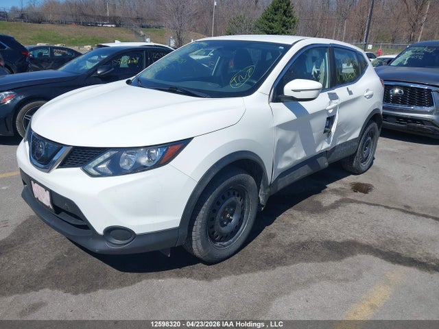 JN1BJ1CP8JW180608 Nissan Rogue Sport S/sv/sl