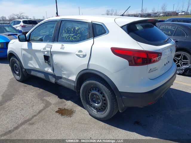 JN1BJ1CP8JW180608 Nissan Rogue Sport S/sv/sl