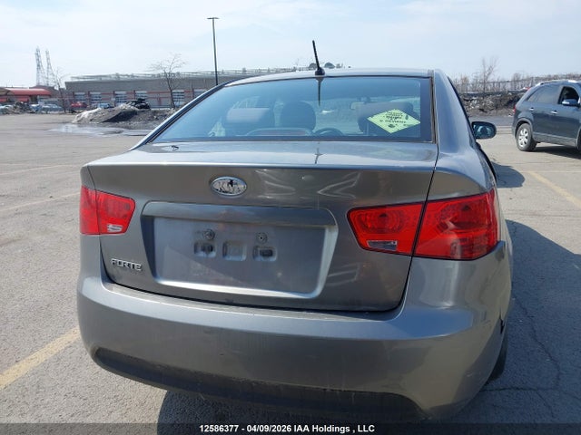 Продаж на аукціоні авто 2012 Kia Forte 2.0l Lx, vin: KNAFT4A21C5530684, номер лоту: 12586377