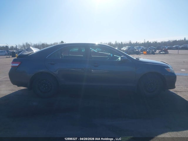 2010 Toyota Camry Se/le/xle მანქანა იყიდება აუქციონზე, vin: 4T1BF3EK8AU105734, აუქციონის ნომერი: 12598327