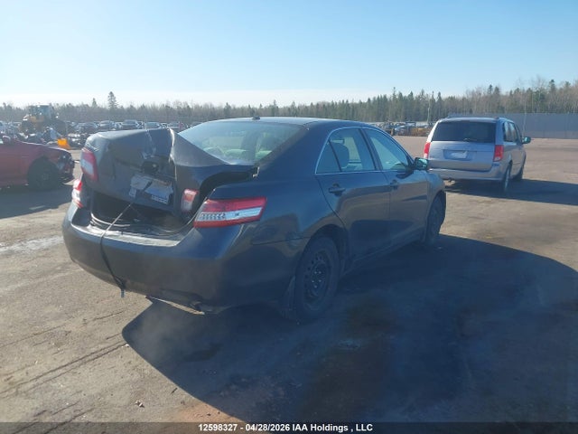 2010 Toyota Camry Se/le/xle მანქანა იყიდება აუქციონზე, vin: 4T1BF3EK8AU105734, აუქციონის ნომერი: 12598327