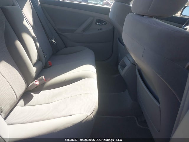 2010 Toyota Camry Se/le/xle მანქანა იყიდება აუქციონზე, vin: 4T1BF3EK8AU105734, აუქციონის ნომერი: 12598327