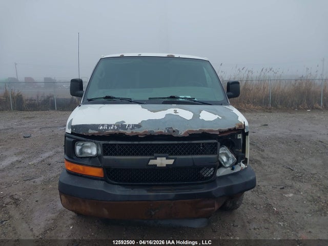 2008 Chevrolet Express G1500 მანქანა იყიდება აუქციონზე, vin: 1GCFG15X781132731, აუქციონის ნომერი: 12592500