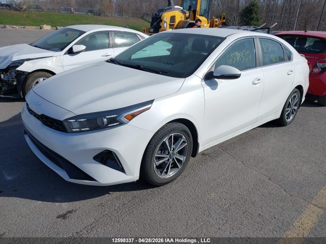 2022 Kia Forte Gt Line მანქანა იყიდება აუქციონზე, vin: 3KPF34AD5NE481596, აუქციონის ნომერი: 12598337
