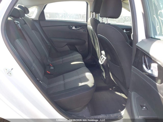 2022 Kia Forte Gt Line მანქანა იყიდება აუქციონზე, vin: 3KPF34AD5NE481596, აუქციონის ნომერი: 12598337