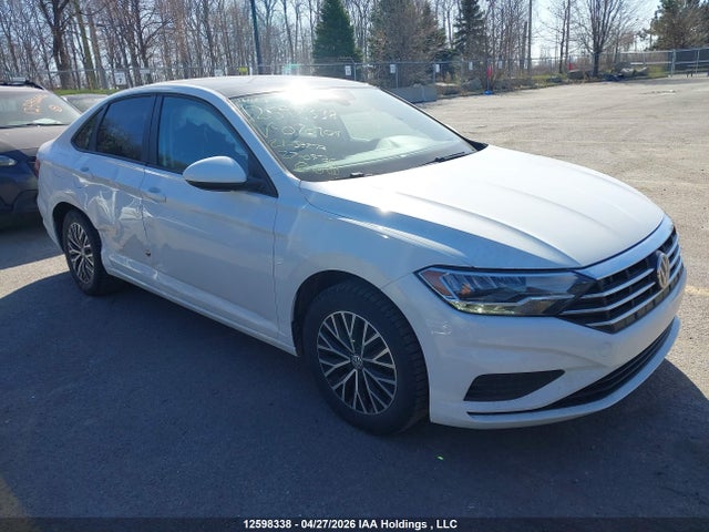 12598338 :رقم المزاد ، 3VWE57BU7MM070904 vin ، 2021 Volkswagen Jetta مزاد بيع