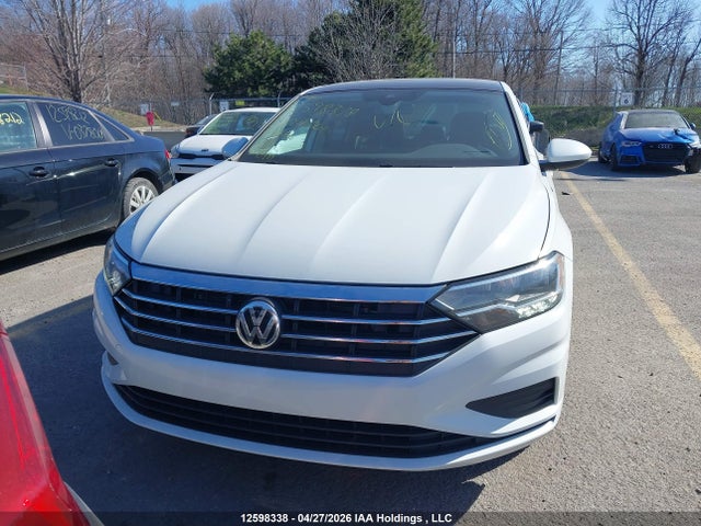 12598338 :رقم المزاد ، 3VWE57BU7MM070904 vin ، 2021 Volkswagen Jetta مزاد بيع