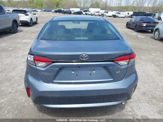12598339 :رقم المزاد ، 5YFBPMBE2NP296639 vin ، 2022 Toyota Corolla Le مزاد بيع