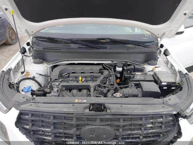 12598342 :رقم المزاد ، KMHRB8A3XNU132896 vin ، 2022 Hyundai Venue Essential Auto Ivt مزاد بيع