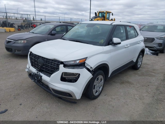 12598342 :رقم المزاد ، KMHRB8A3XNU132896 vin ، 2022 Hyundai Venue Essential Auto Ivt مزاد بيع