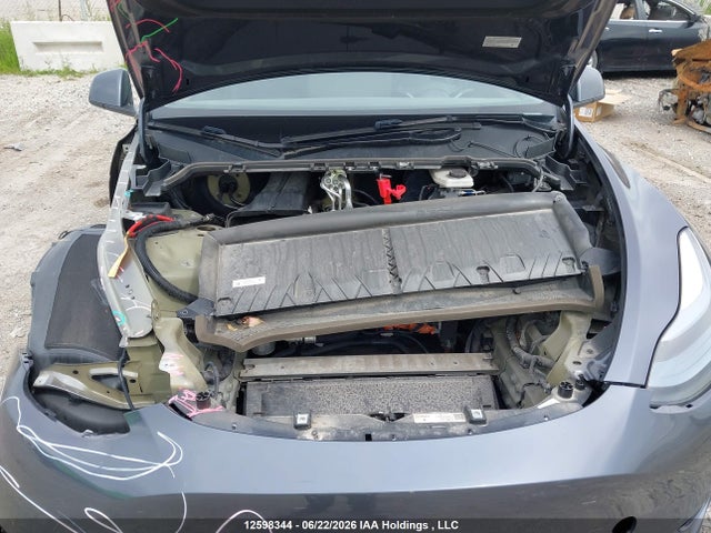 Tesla Model Y 2023 LRWYGDFD0PC163415 Image 10