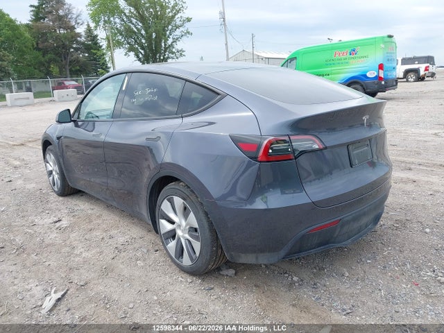 Tesla Model Y 2023 LRWYGDFD0PC163415 Image 3