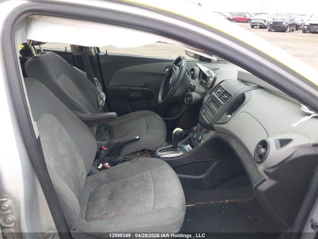 2013 Chevrolet Sonic მანქანა იყიდება აუქციონზე, vin: 1G1JA6EH9D4238942, აუქციონის ნომერი: 12598349