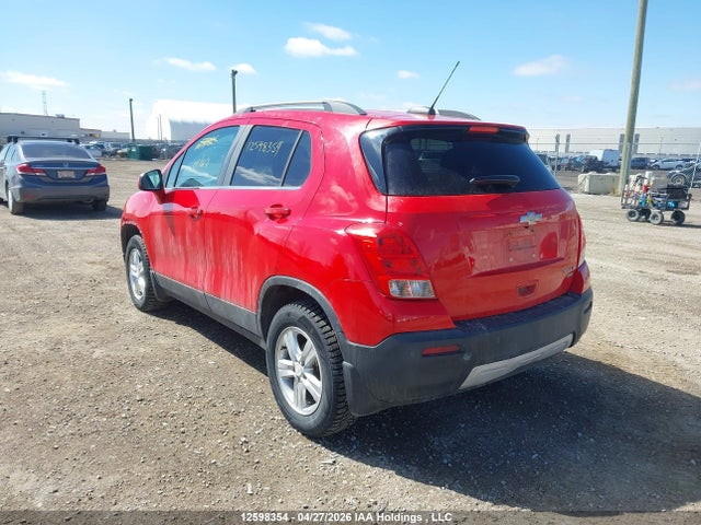 12598354 :رقم المزاد ، 3GNCJSSB5FL111280 vin ، 2015 Chevrolet Trax 2lt مزاد بيع