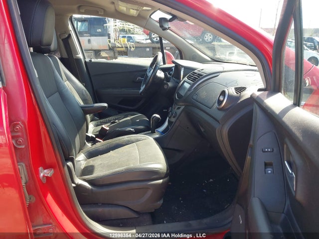 12598354 :رقم المزاد ، 3GNCJSSB5FL111280 vin ، 2015 Chevrolet Trax 2lt مزاد بيع