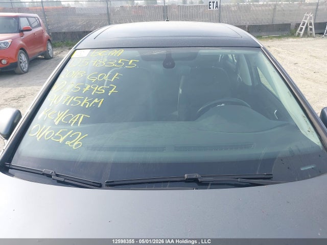3VWG17AU8JM257957 Volkswagen GOLF S/SE