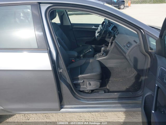 3VWG17AU8JM257957 Volkswagen GOLF S/SE