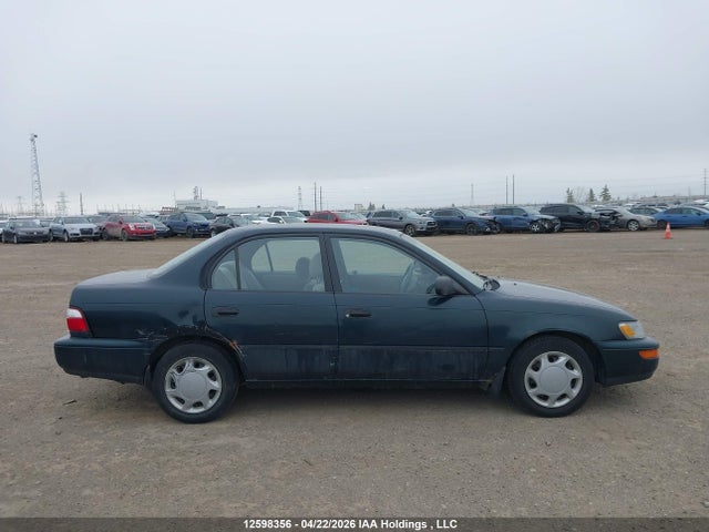 1997 Toyota Corolla Dx მანქანა იყიდება აუქციონზე, vin: 2T1BA03EXVC202905, აუქციონის ნომერი: 12598356