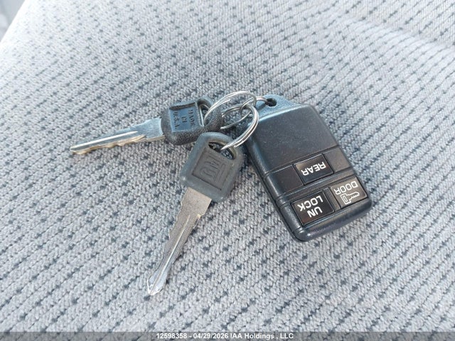 Продажа на аукционе авто 1995 Chevrolet Tahoe K1500, vin: 1GNEK18KXSJ327151, номер лота: 12598358