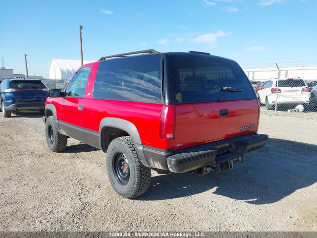 Продажа на аукционе авто 1995 Chevrolet Tahoe K1500, vin: 1GNEK18KXSJ327151, номер лота: 12598358