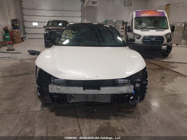 Продажа на аукционе авто 2024 Kia Ev6 Gt Line, vin: KNDC4DLCXR5168744, номер лота: 12598362