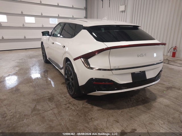 Продажа на аукционе авто 2024 Kia Ev6 Gt Line, vin: KNDC4DLCXR5168744, номер лота: 12598362