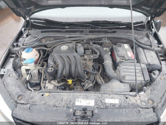 3VWDK7AJXEM394104 Volkswagen Jetta 2.0l Comfortline