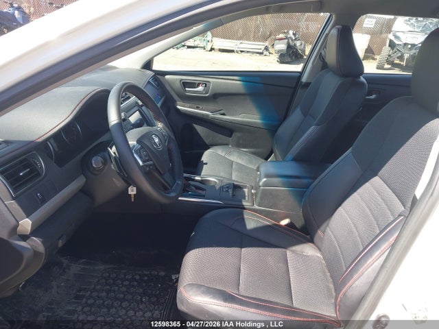 12598365 :رقم المزاد ، 4T1BF1FK7HU419548 vin ، 2017 Toyota Camry مزاد بيع