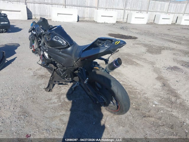 MH3RH06NXGK003541 Yamaha YZFR3
